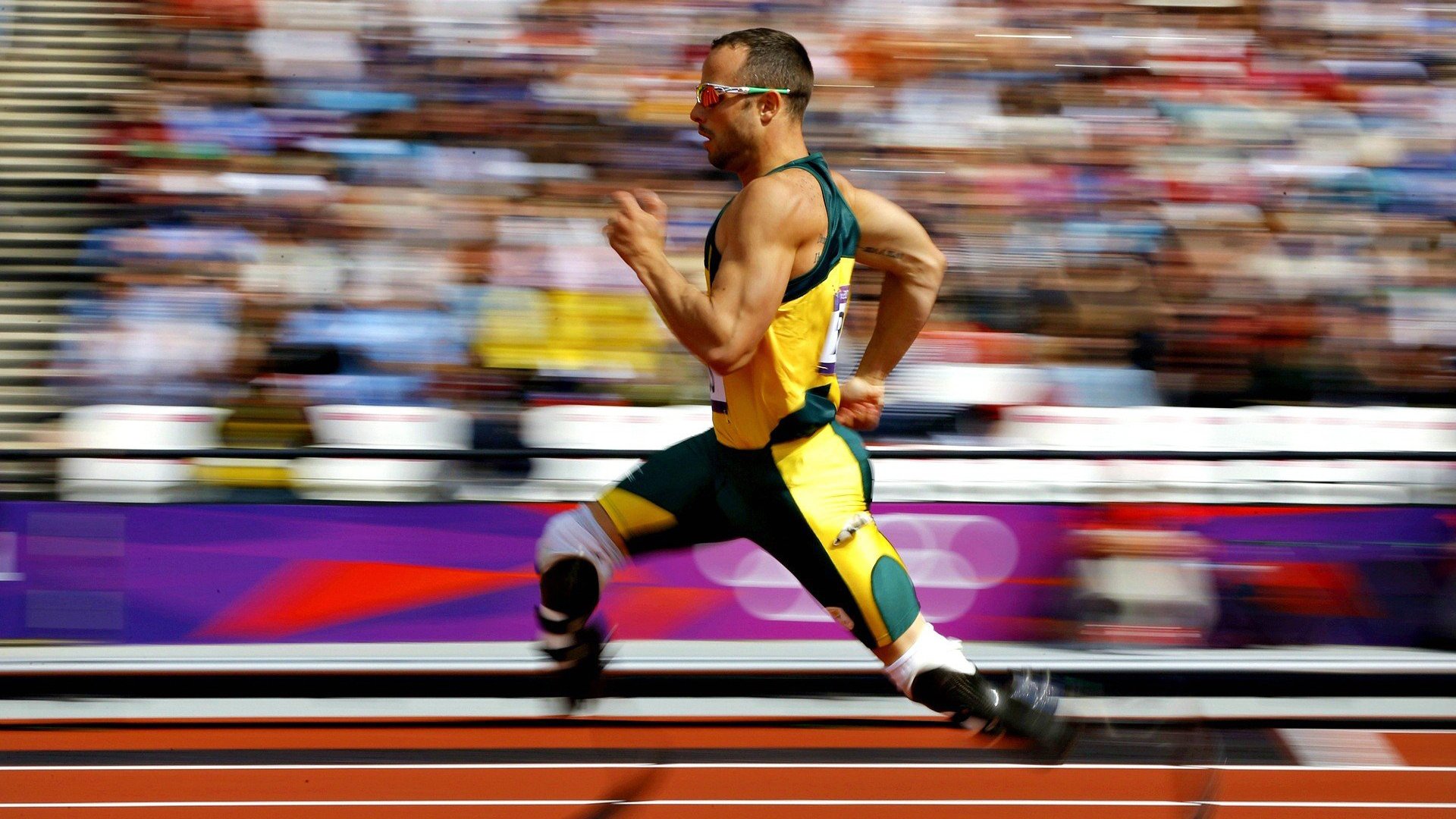 “青训科技创新，智能监控助力成长”