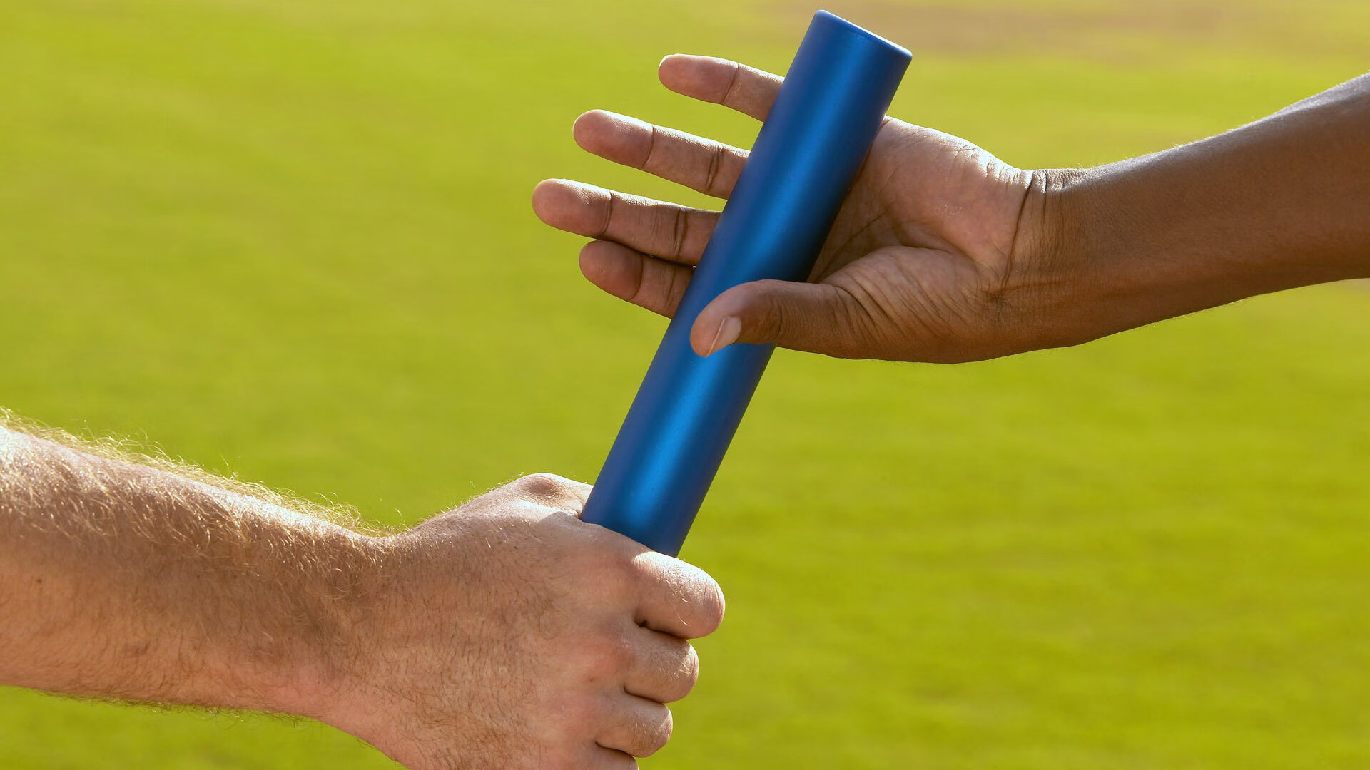 德甲转会热潮：多支球队大幅补强年轻力量，德甲2021年夏季各队转会汇总